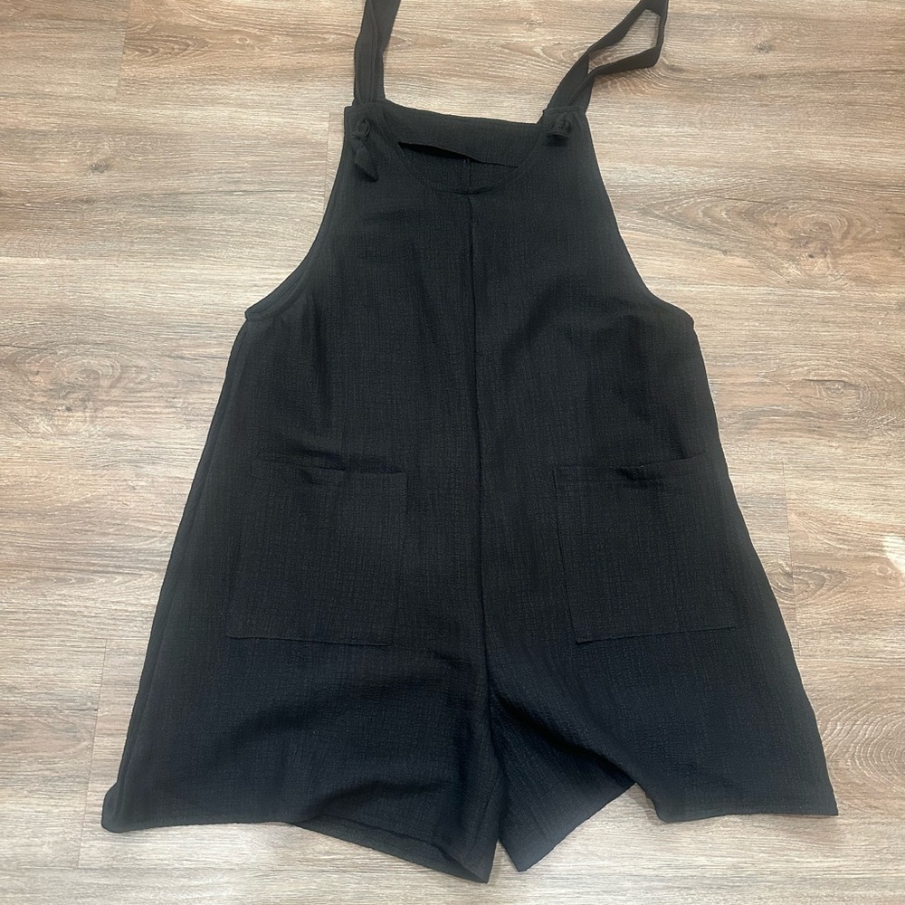 Black Jumper with Pockets
